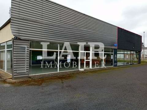 Bureaux et commerces 3 pièces Argentan 61