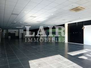 Bureaux et commerces 3 pièces