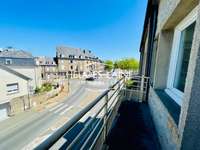 Bureaux et commerces 4 pièces