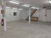 Bureaux et commerces 4 pièces