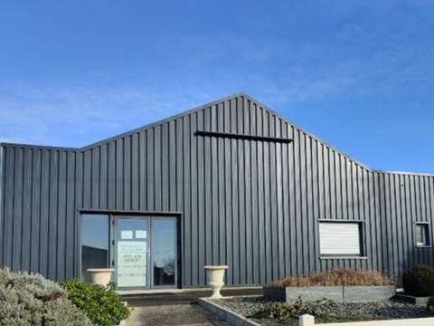 Bureaux et commerces 4 pièces