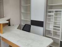 Bureaux et commerces 4 pièces