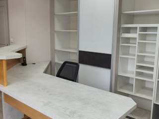 Bureaux et commerces 4 pièces