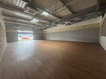 Location Bureaux et commerces 302 m&sup2;Bayeux
