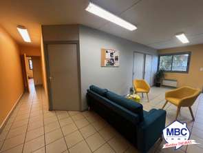 Location Bureaux et commerces 210 m&sup2;Beaupreau