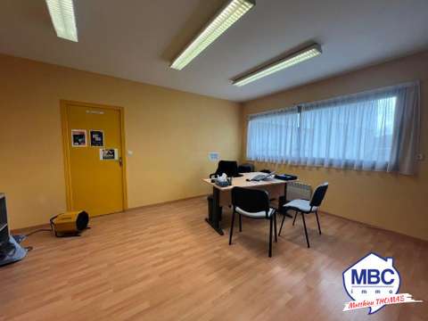 Bureaux et commerces 7 pièces