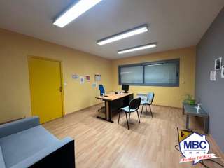 Bureaux et commerces 7 pièces