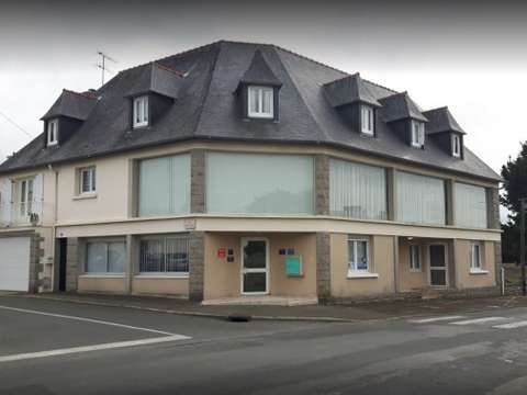Bureaux et commerces 1 pièce Bégard 22