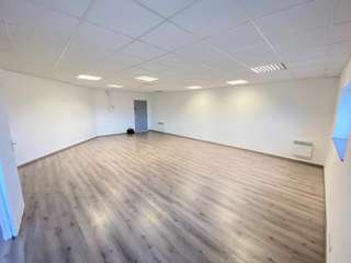 Bureaux et commerces 2 pièces
