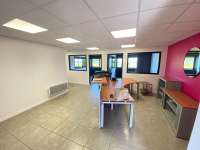Bureaux et commerces 7 pièces