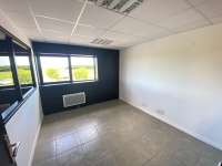 Bureaux et commerces 7 pièces