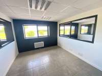 Bureaux et commerces 7 pièces