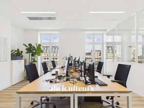 Location Bureaux et commerces 215 m&sup2;Bordeaux