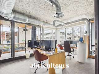 Bureaux et commerces 4 pièces