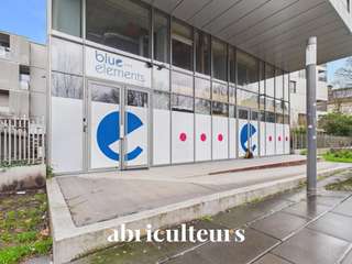 Bureaux et commerces 4 pièces