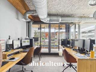Bureaux et commerces 4 pièces