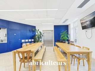 Bureaux et commerces 2 pièces