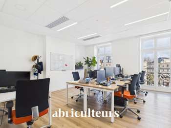 Bureaux et commerces Bureaux et commerces
