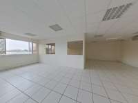 Bureaux et commerces 6 pièces