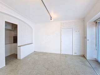 Bureaux et commerces 2 pièces