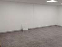 Bureaux et commerces 1 pièce