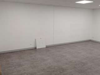 Bureaux et commerces 1 pièce