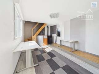 Bureaux et commerces 4 pièces