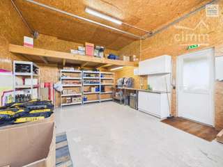 Bureaux et commerces 4 pièces