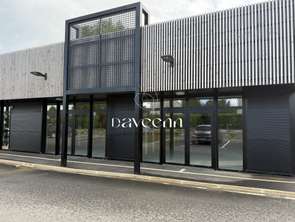 Location Bureaux et commerces 55 m&sup2;Brech