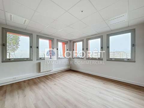Bureaux et commerces Bressuire 79