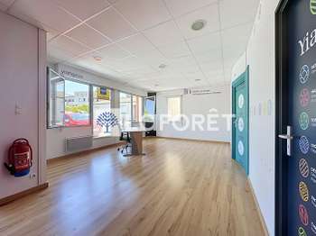 Bureaux et commerces Bressuire 79