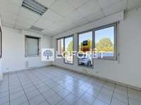 Bureaux et commerces 3 pièces