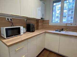 Bureaux et commerces 2 pièces