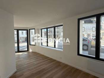 Bureaux et commerces 2 pièces