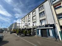 Bureaux et commerces 3 pièces