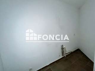 Bureaux et commerces 2 pièces