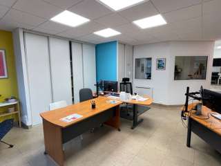 Bureaux et commerces 3 pièces