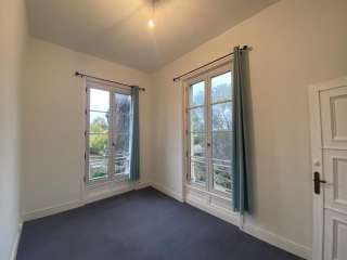 Bureaux et commerces 10 pièces
