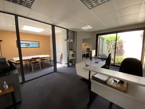Bureaux et commerces Bretteville-sur-Odon 14