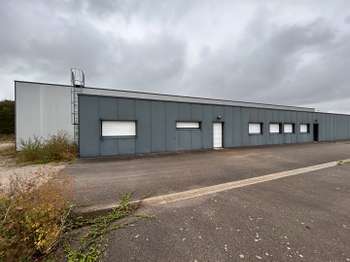 Location Bureaux et commerces 750 m&sup2;Briec