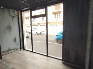 Bureaux et commerces 1 pièce