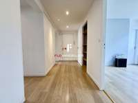 Bureaux et commerces 6 pièces
