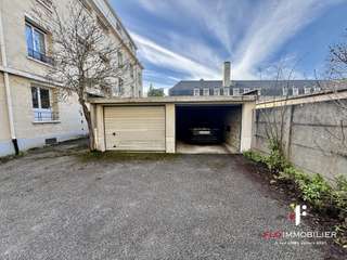 Bureaux et commerces 6 pièces