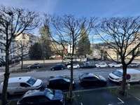 Bureaux et commerces 6 pièces