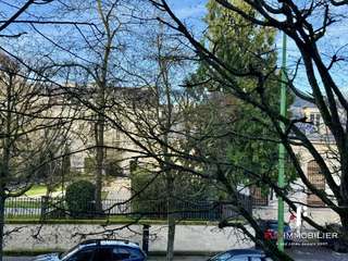 Bureaux et commerces 6 pièces