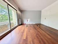 Bureaux et commerces 6 pièces