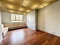 Bureaux et commerces 6 pièces