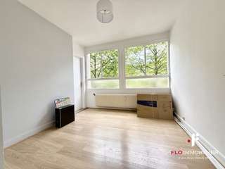 Bureaux et commerces 6 pièces