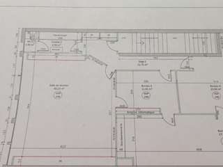 Bureaux et commerces 1 pièce