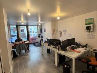 Bureaux et commerces